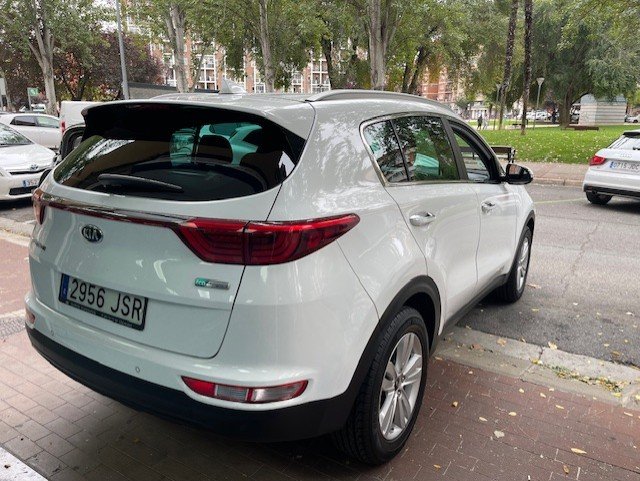 KIA SPORTAGE 1.7CRDI DRIVE