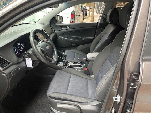 HYUNDAI TUCSON 1.7 CRDI