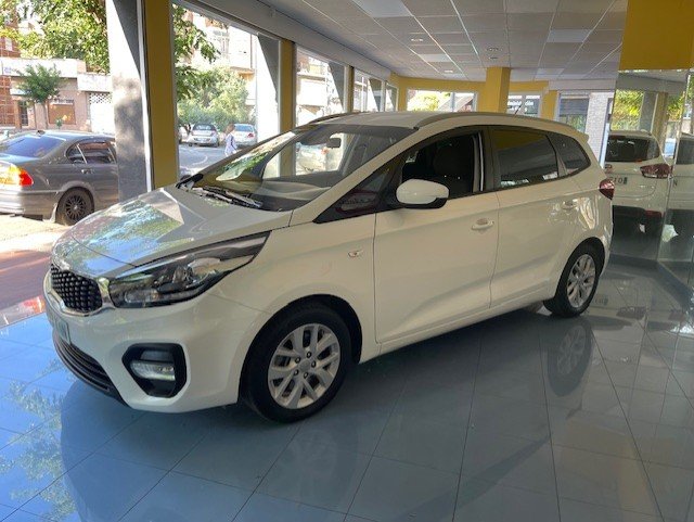 KIA CARENS 1.6GDI CONCEPT