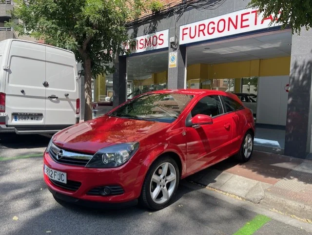 OPEL ASTRA GTC 1.6 16V SPORT