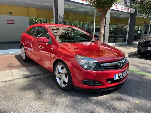 OPEL ASTRA GTC 1.6 16V SPORT