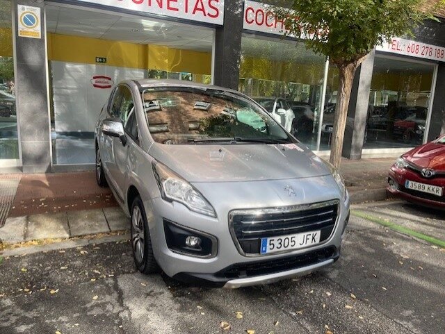 PEUGEOT 3008 1.6 hdi 