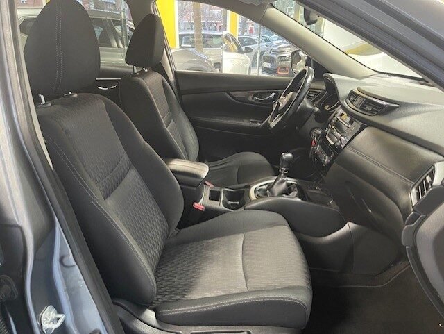 NISSAN X-TRAIL 1.6 ACENTA 4X2