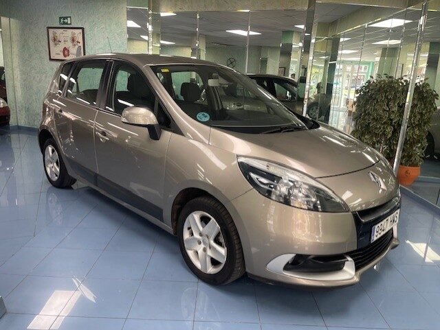 RENAULT SCENIC 1.6