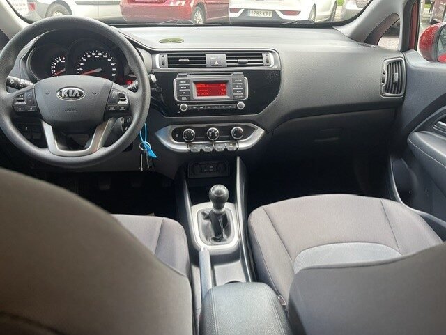 KIA RIO 1.3 DRIVE