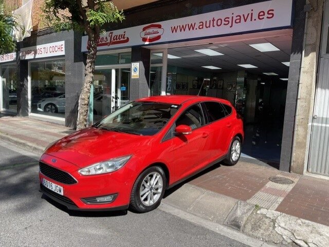 FORD FOCUS 1. 0 ECOSPORT TITANIUM