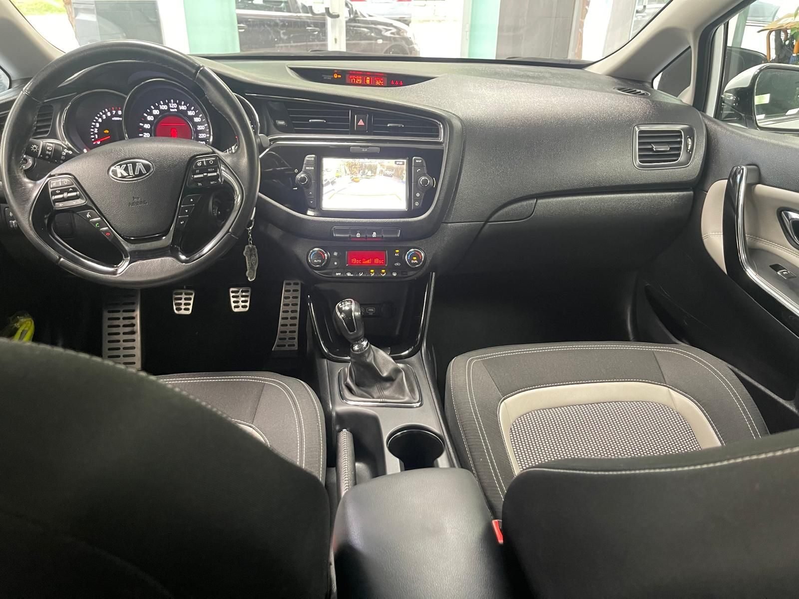 KIA CEED 1.0tgdi drive 