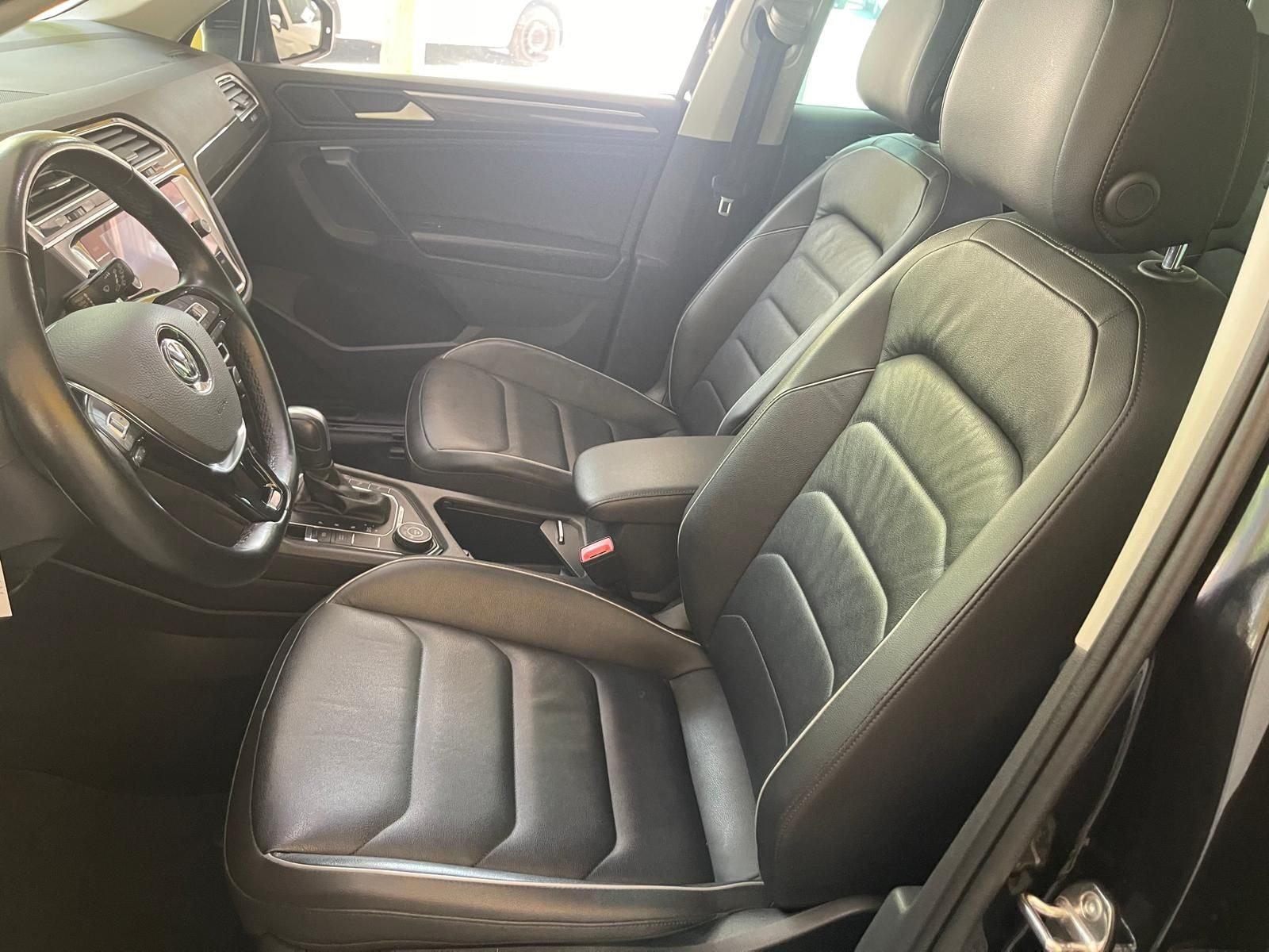 VOLKSWAGEN 2.0TDI DSG 4 MOTION R LINE
