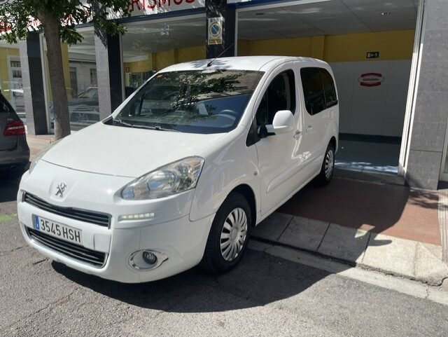 PEUGEOT PARTNER TEPEE 1.6 HDI ACTIVE