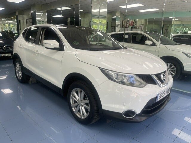 NISSAN QASHQAI 1.2 digt