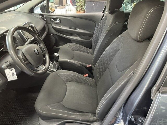 RENAULT CLIO LIMITED